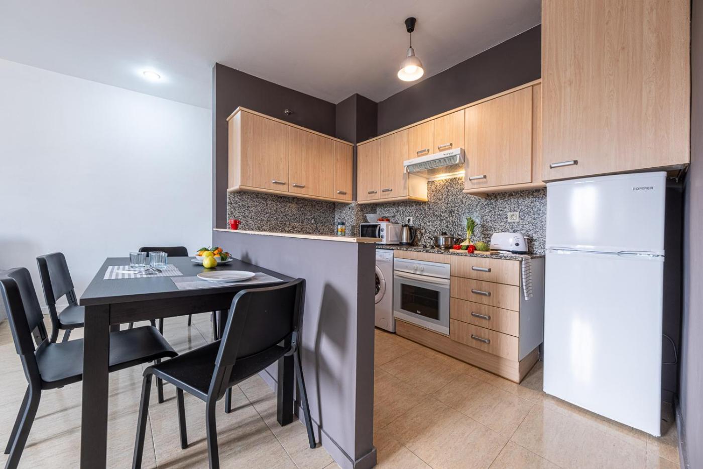 Apartamento Confortable En Ciudad Tarragona Exterior foto