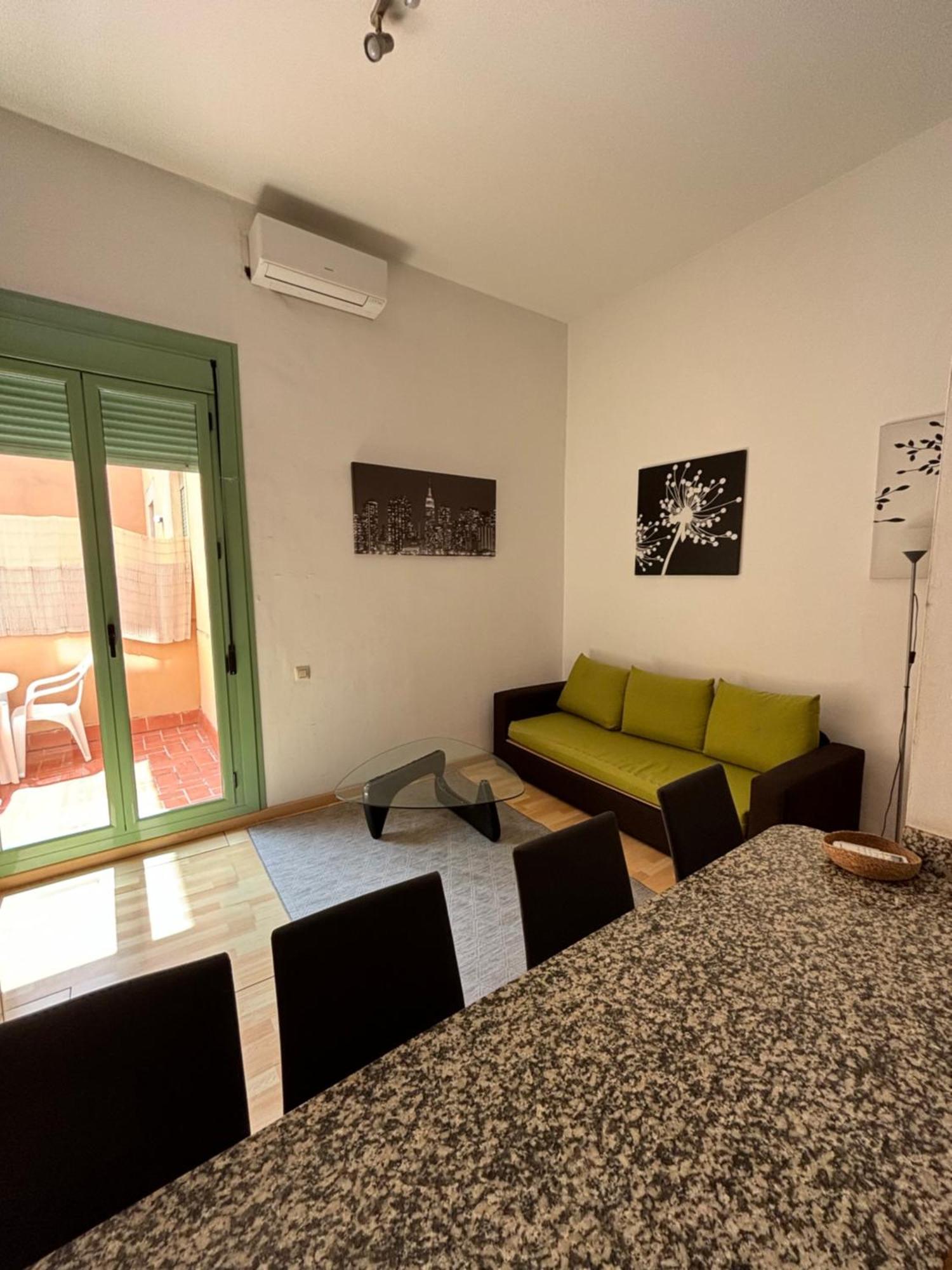 Apartamento Confortable En Ciudad Tarragona Exterior foto