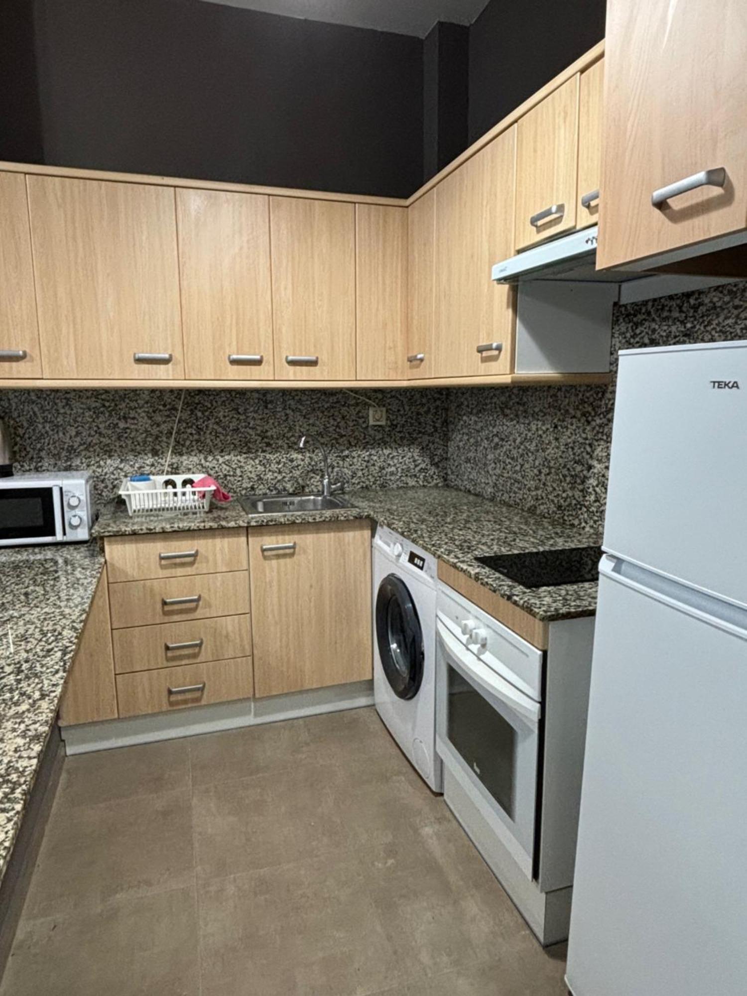 Apartamento Confortable En Ciudad Tarragona Habitación foto